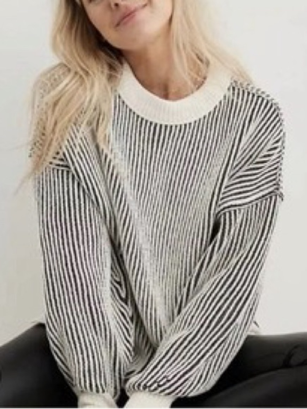 aerie Beyond Chenille Sweater Size XS Oversized Stripe Black White